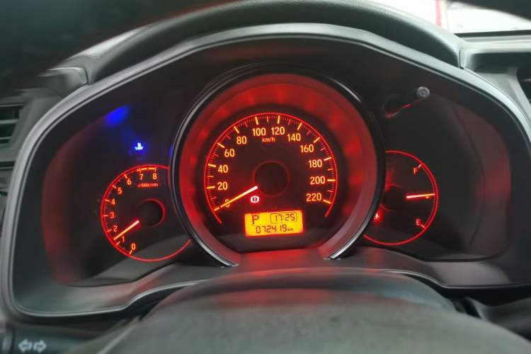 Used Honda Fit 2016 1.5L LX CVT Comfort Model