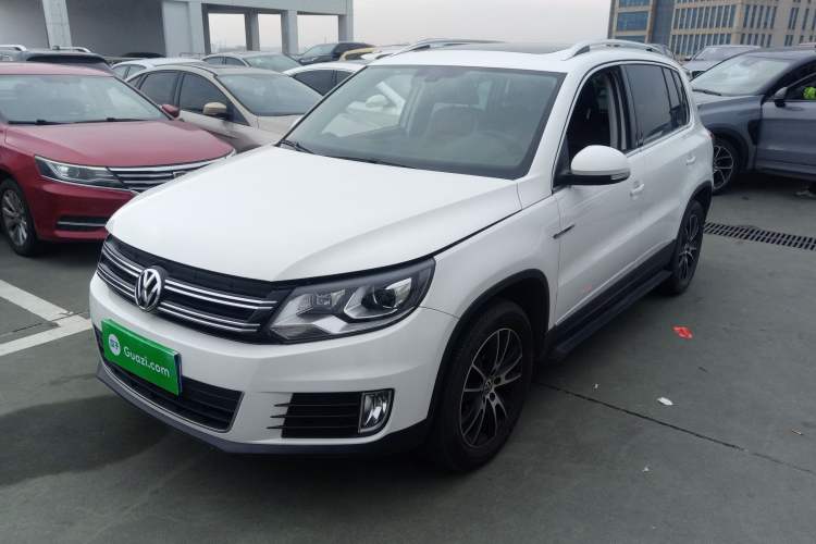 Used Volkswagen Tiguan 2015 1.8TSI Automatic All-Wheel-Drive Luxury Model