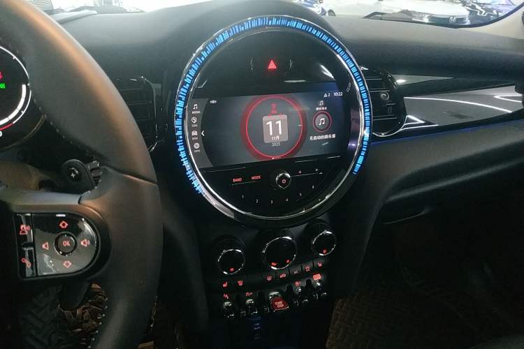 Used  MINI 2023 2.0T COOPER S Artist
