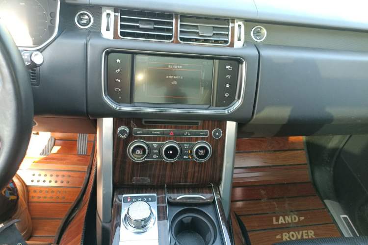 Used Land Rover Range Rover 2016 3.0 SC V6 Vogue Extended Version