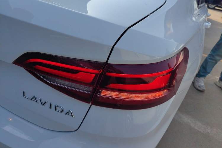 Used Volkswagen Lavida 2023 Revised 1.5L Automatic DeYi Edition
