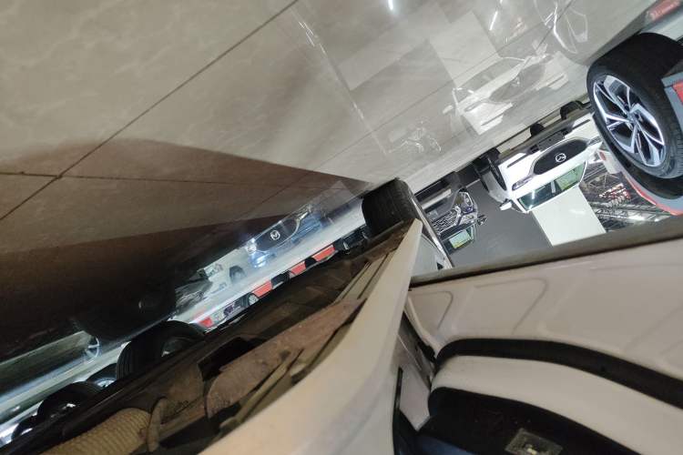 Used Ford Edge 2018 Facelifted EcoBoost 245 Two-Wheel-Drive Platinum Edition 5 Seats China V Emission Standard
