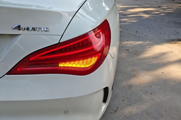 Used Mercedes-Benz CLA 2016 CLA 220 4MATIC
