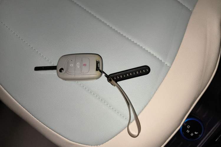 Used Wuling Hongguang MINIEV 2021 Macaron Fashion Edition Lithium-Ion Battery