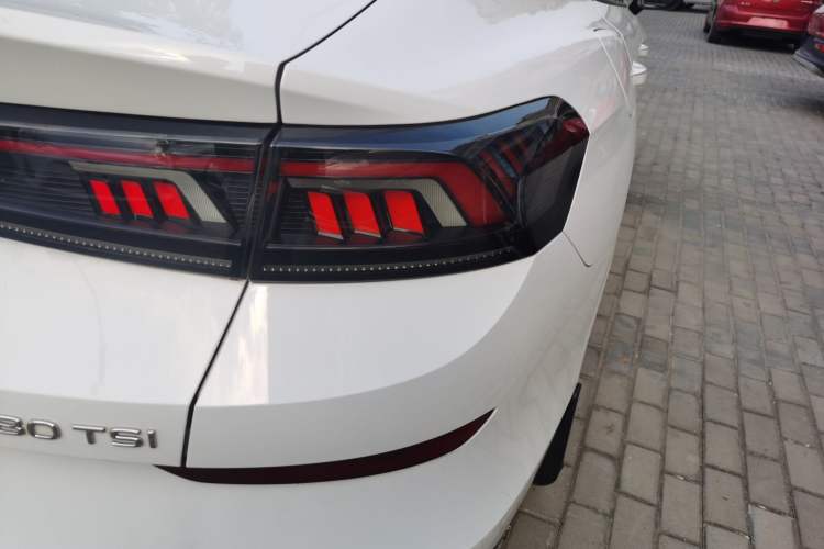 Used Volkswagen Lamando 2022 Lavida L 280TSI DSG Hot Edition