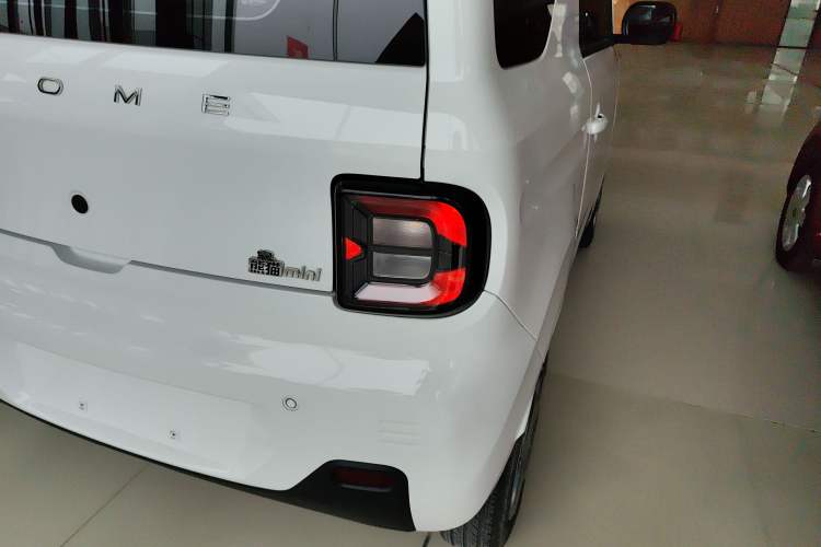 Used Geely Galaxy Panda 2023 Panda Mini 200km Endurance Bear