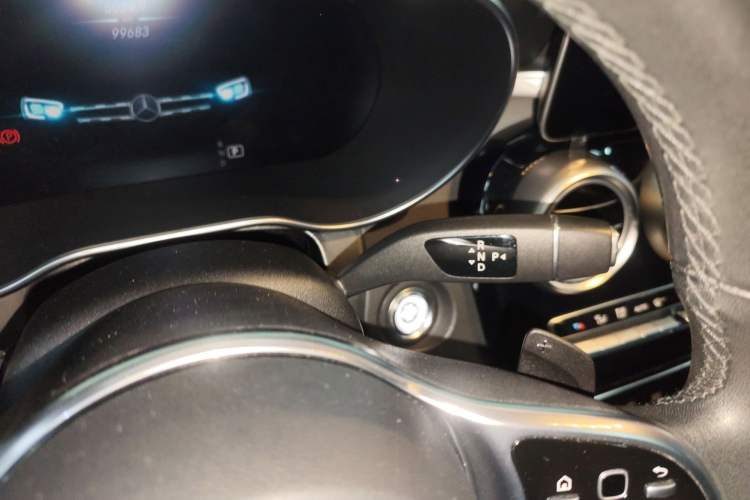 Used Mercedes-Benz GLC 2020 Facelifted GLC 260 L 4MATIC Dynamic Edition
