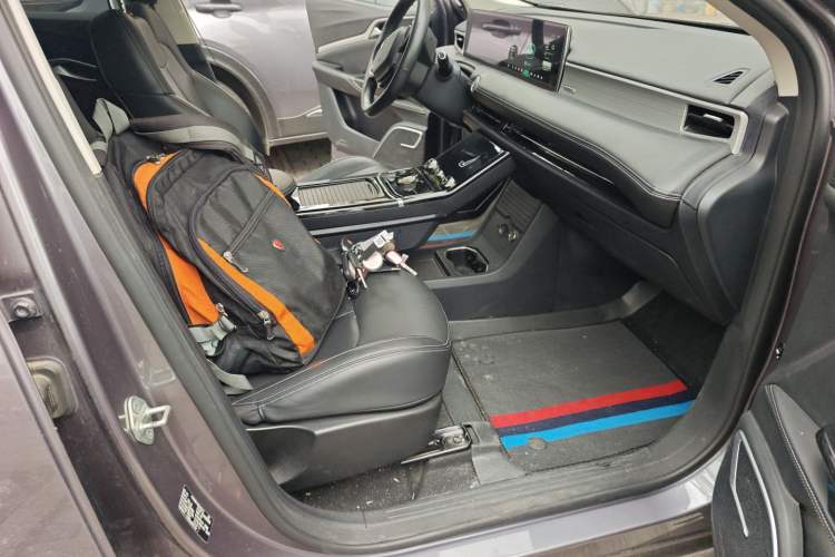 Used NETA U 2023 NETA U-Ⅱ Challenge Edition 400 U Show – Lithium Iron Phosphate
