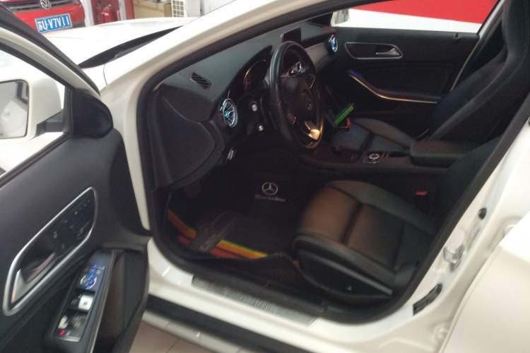 Used Mercedes-Benz GLA 2016 GLA 220 4MATIC Fashion Edition