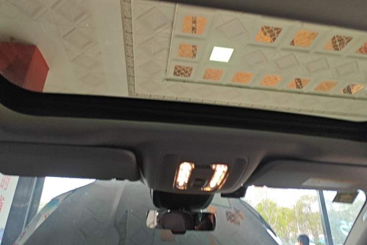 Used Mercedes-Benz GLE 2022 GLE 350 4MATIC Stylish Model
