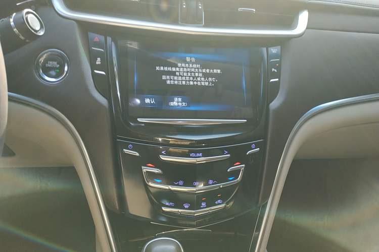 Used Cadillac XTS 2015 28T Comfort Model