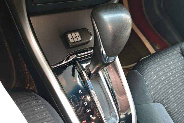 Used Honda Crider 2013 1.8L automatic luxury edition