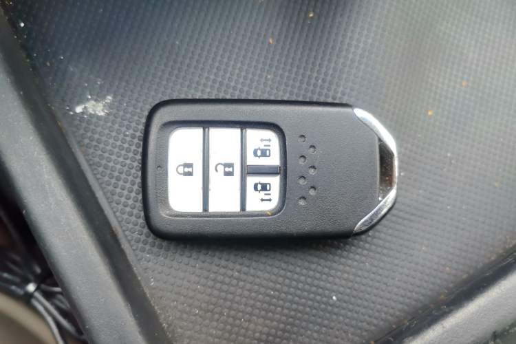 Used Honda Odyssey 2015 2.4L Smart Edition
