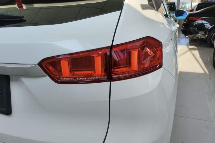 Used Wey VV7 2017 VV7c 2.0T Luxury Model
