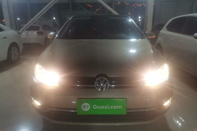 Used Volkswagen Golf 2019 200TSI DSG Comfort & Ambition Edition China VI Standard