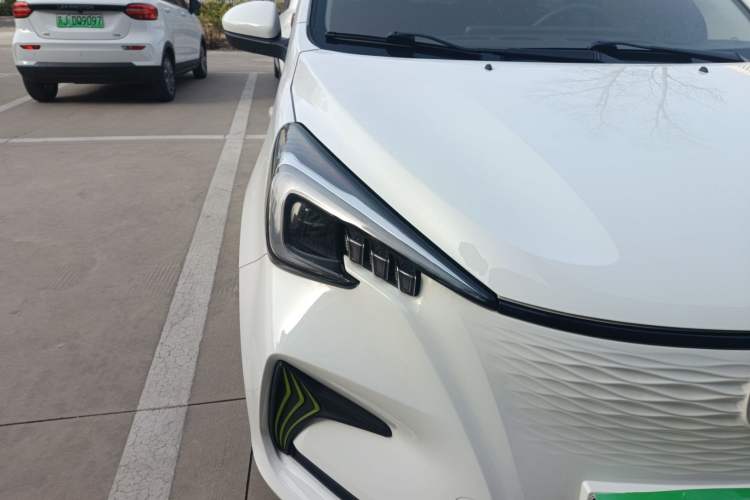 Used Oshan Benni E-Star 2022 Charming Edition Colorful Model Lithium Iron Phosphate
