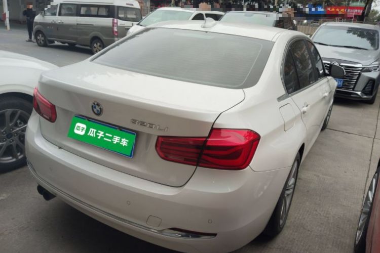 Used BMW 3 Series 2017 320Li Fashion Model

