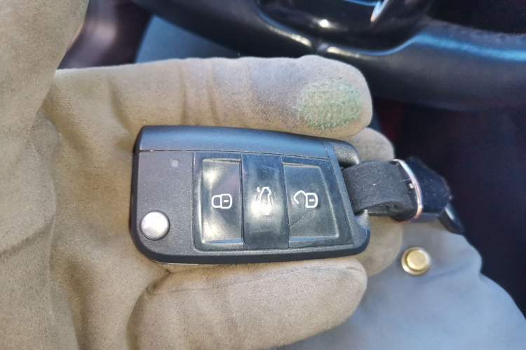 Used Volkswagen Golf 2015 1.4TSI Automatic Luxury Model
