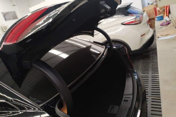 Used Hongqi E-QM5 2024 560km PLUS
