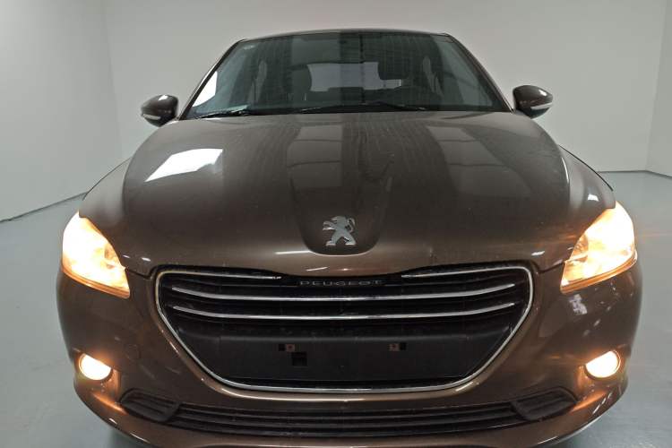 Used Peugeot 301 2014 1.6L Manual Comfort Edition