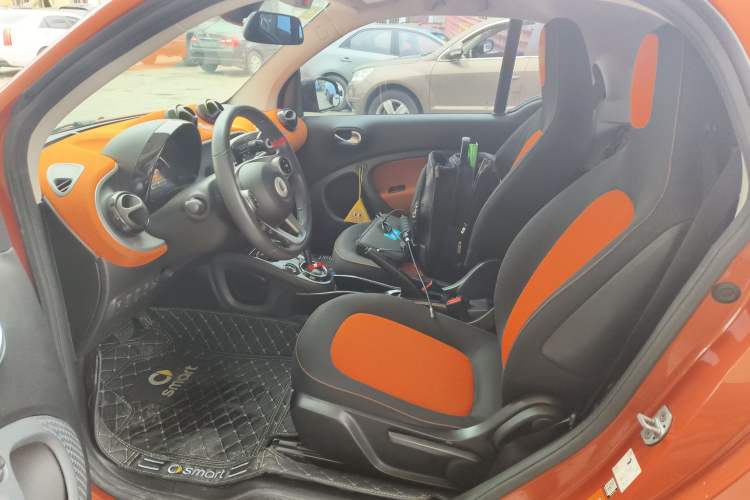 Used  fortwo 2015 1.0L 52 kW Hardtop Passion Edition