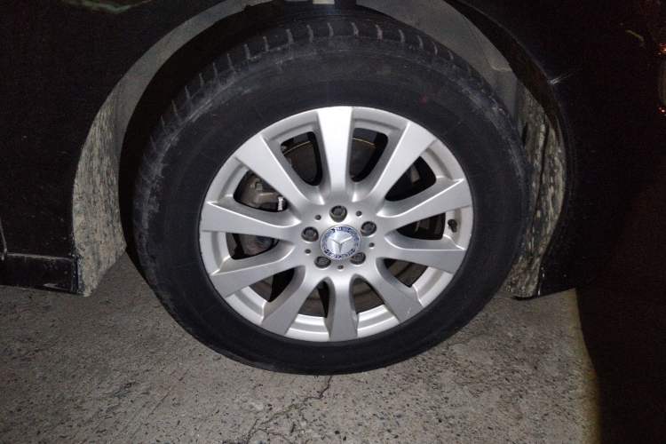 Used Mercedes-Benz R-Class 2014 R 320 4MATIC Business Model
