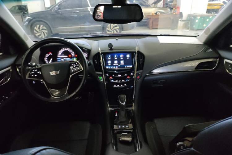 Used Cadillac ATS-L 2017 28T Fashion Edition
