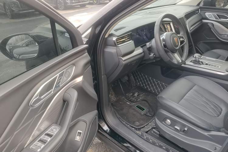 Used Hongqi HS7 PHEV 2024 2.0T PHEV Four-Wheel Drive Flagship Edition 7 Seats