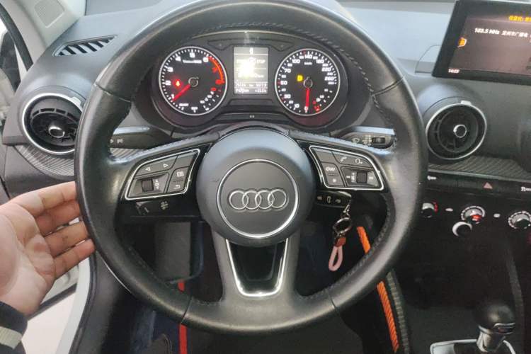 Used Audi Q2L 2018 35 TFSI Launch Exclusive Edition China V
