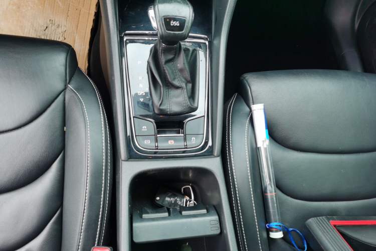 Used Skoda Kodiaq 2018 Facelifted TSI330 5-Seater Two-Wheel-Drive Luxury Enjoyment Edition
