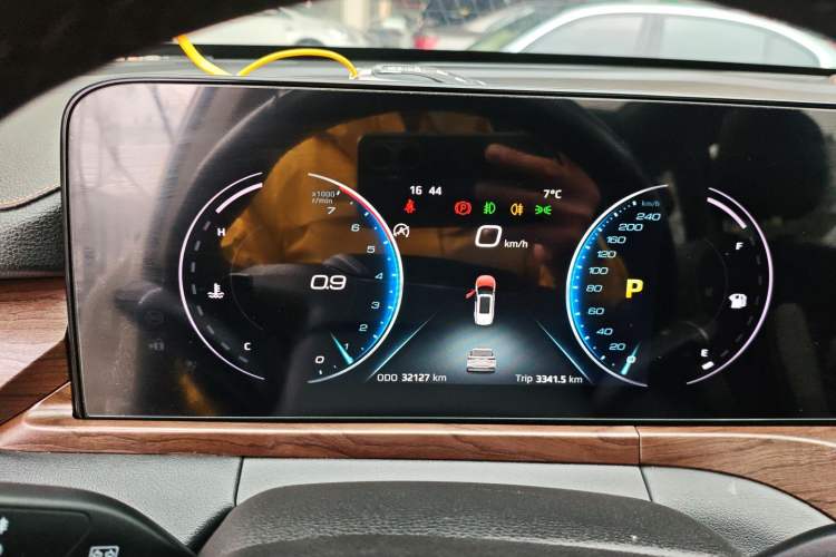 Used Ford Equator 2021 EcoBoost 225 Premier 7-Seater (2/2/3)
