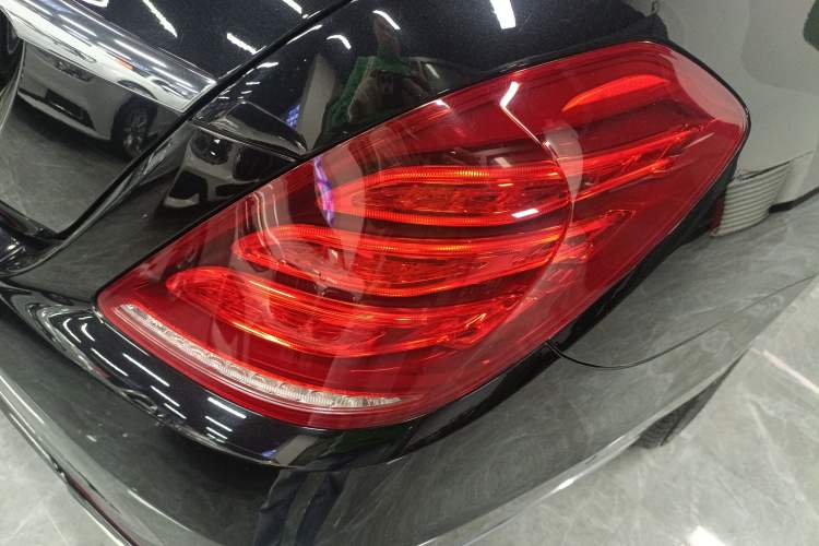 Used Mercedes-Benz S-Class 2016 S 320 L Business Model