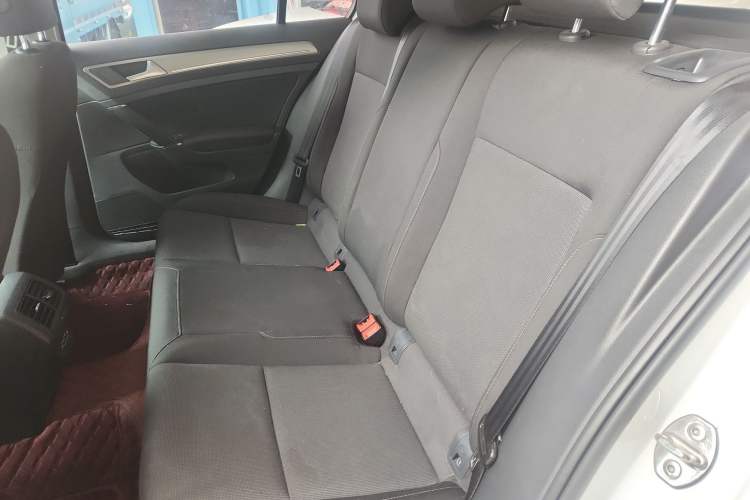 Used Volkswagen Golf 2020 200TSI DSG Comfortable and Ambitious Edition