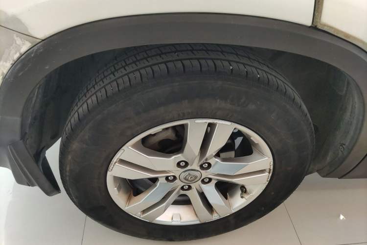 Used Changan CS75 2016 1.8T Automatic Elite Model China V Standard