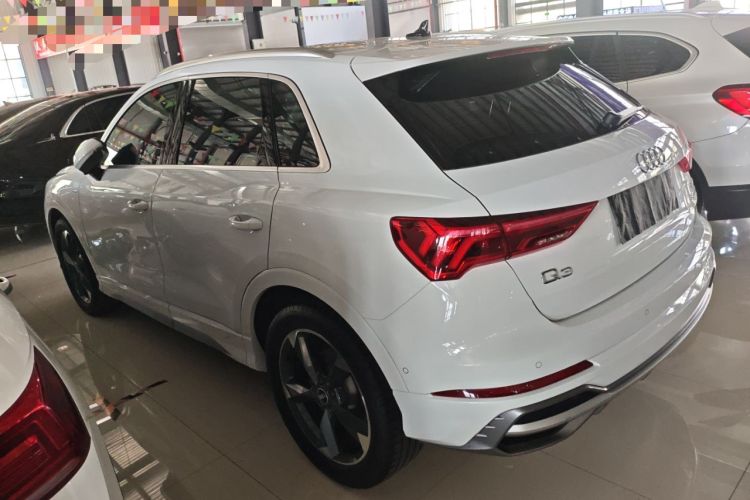 Used Audi Q3 2022 35 TFSI Fashion Dynamic Model
