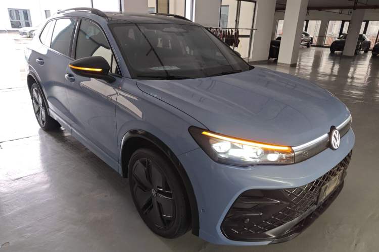 Used Volkswagen Tiguan L 2024 PRO 380TSI Four-Wheel Drive R-Line Prestige Edition
