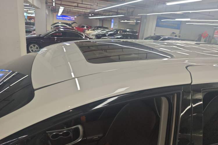 Used Buick GL8 2022 Land Business Class 652T Luxury Model
