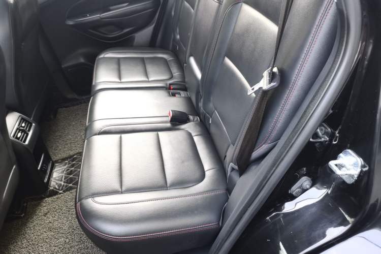 Used Changan CS75 2016 1.8T Automatic Elite Model China V Standard
