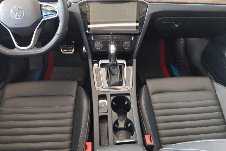 Used Volkswagen Magotan 2023 2 Million Units Limited-Edition 280TSI DSG Comfort Version