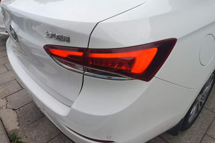 Used Buick GT 2018 18T Automatic Elite Model
