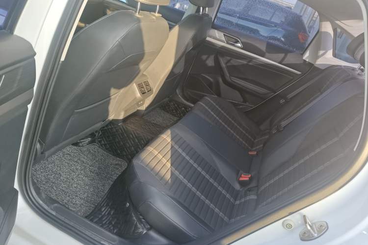 Used Volkswagen Lavida 2022 280TSI DSG Comfort Edition
