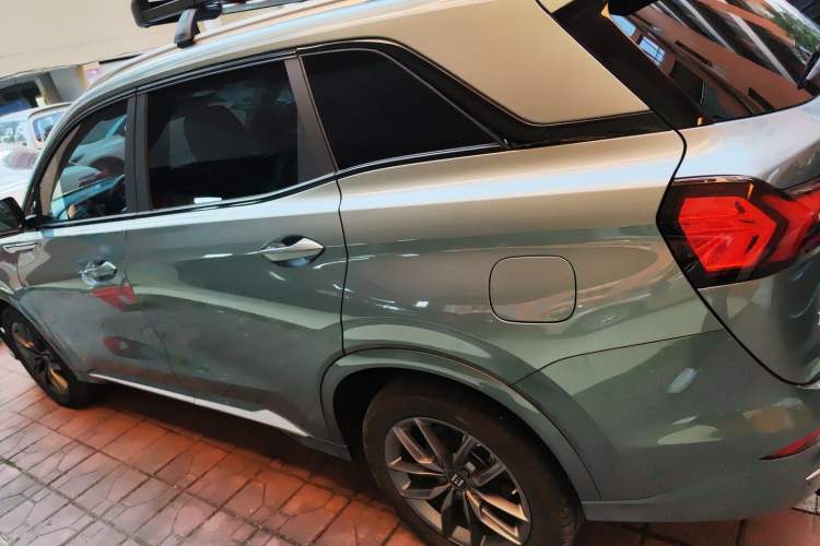 Used  E5 2023 1.5L DE-i 100KM Comfort Edition 7-Seater
