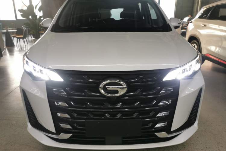 Used GAC Trumpchi M6 2023 PRO 270T DCT Luxury Edition
