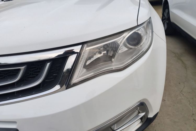 Used Geely Auto Emgrand X7 Sport 2016 2.0L Manual Smart Connect Version
