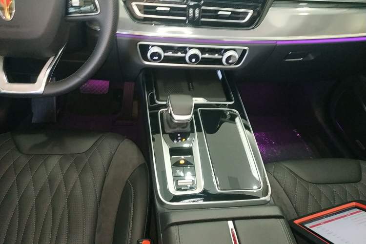 Used Hongqi HS5 2023 2.0T Qixiang Pro Edition