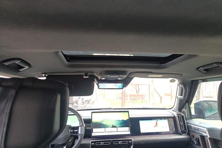 Used  917 2023 Range-Extended Base Model
