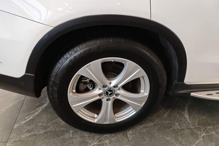 Used Mercedes-Benz GLC 2020 Facelifted GLC 260 L 4MATIC Dynamic Edition
