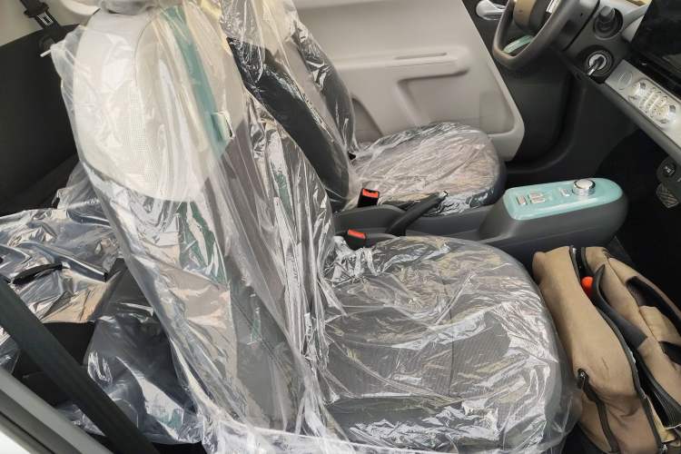 Used  Lumin 2023 301km Honey Dew Edition
