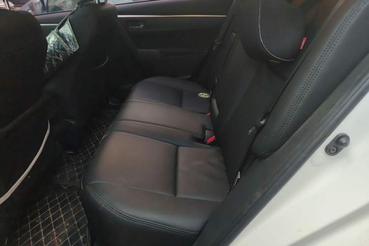 Used Toyota Corolla 2017 Revised Version 1.2T S-CVT GL-i
