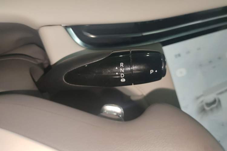 Used  LS7 2023 100kWh Lux Rear-Drive Version